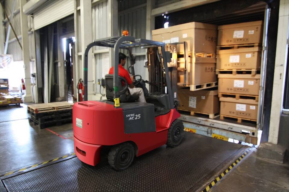 Pallets from Warehouse Stores